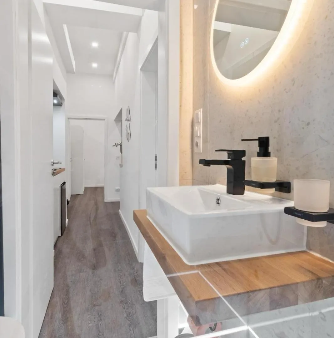 Old Town Fun & Spa Bukareszt Apartament